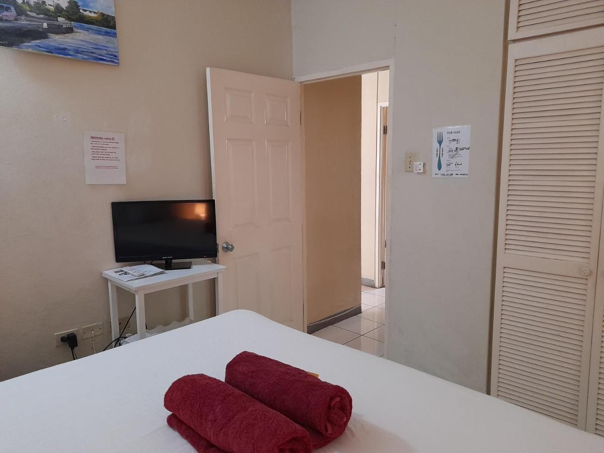 Camelia Rooms Kingston Eksteriør bilde